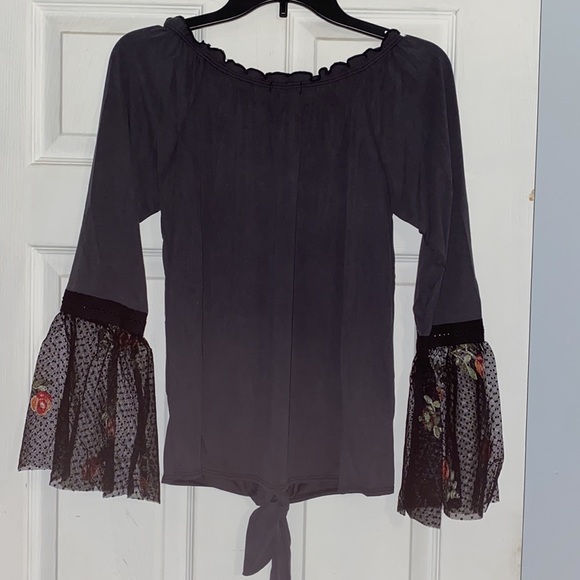 ❌DONATED❌Charcoal Gray Off The Shoulders Mesh Floral Bell Sleeve Tie Knot Top - Picture 5 of 13